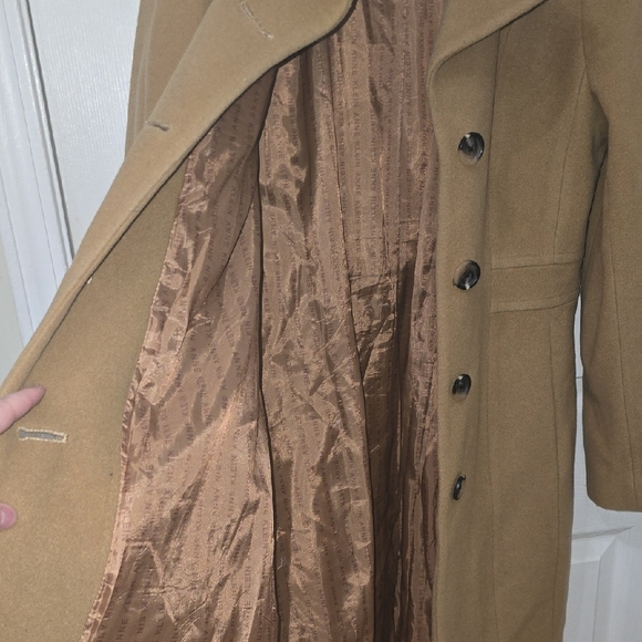 Anne Klein Classic Tan Trench Coat - Picture 11 of 11